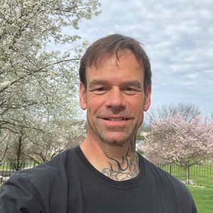 Meet your Posher, Mark